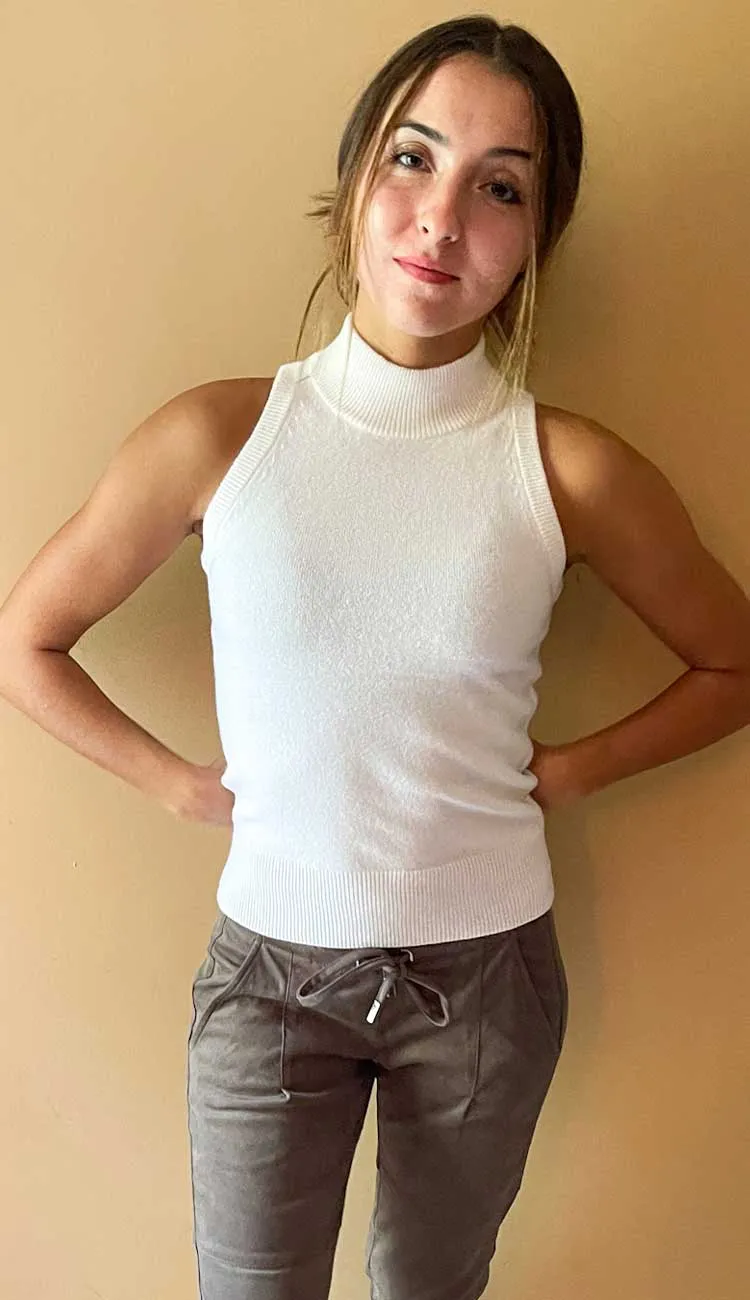 Cashmere Sleeveless Mockneck Top