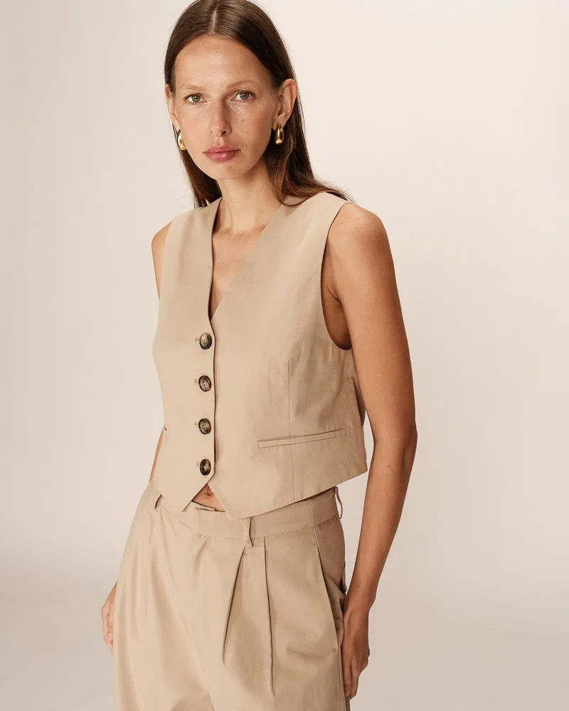Penn Waistcoat Beige